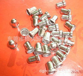 廠家專業(yè)生產空心鉚釘活動三檔扣箱包五金配件手袋五金配件供應 ,東莞市橋頭迪賀五金制品廠